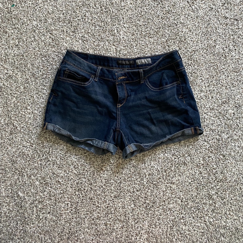 Aeropostale Midi Shorts